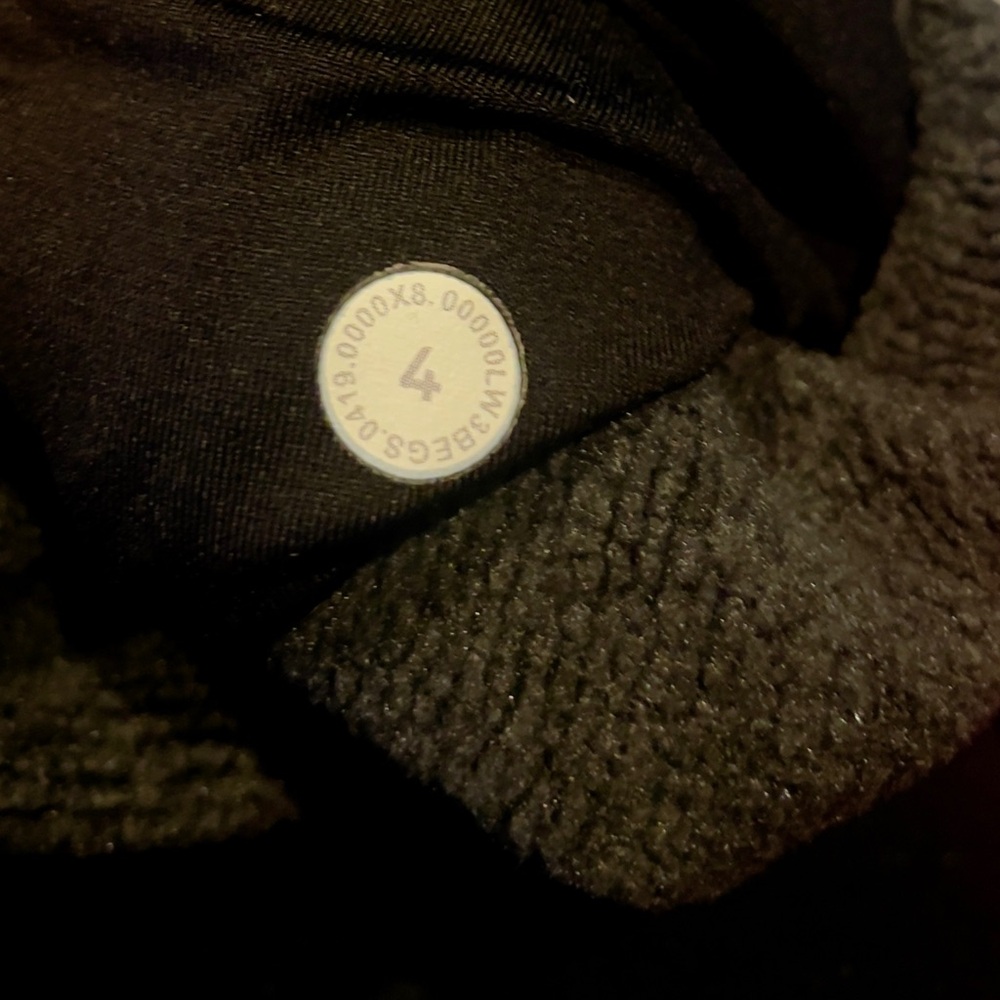 Lululemon Fleece and Thank You Pullover - Picture 6 of 7
